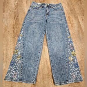 Tribal Womens Jeans Audrey Mid Rise Wide Leg Crop With Embriored Flowers